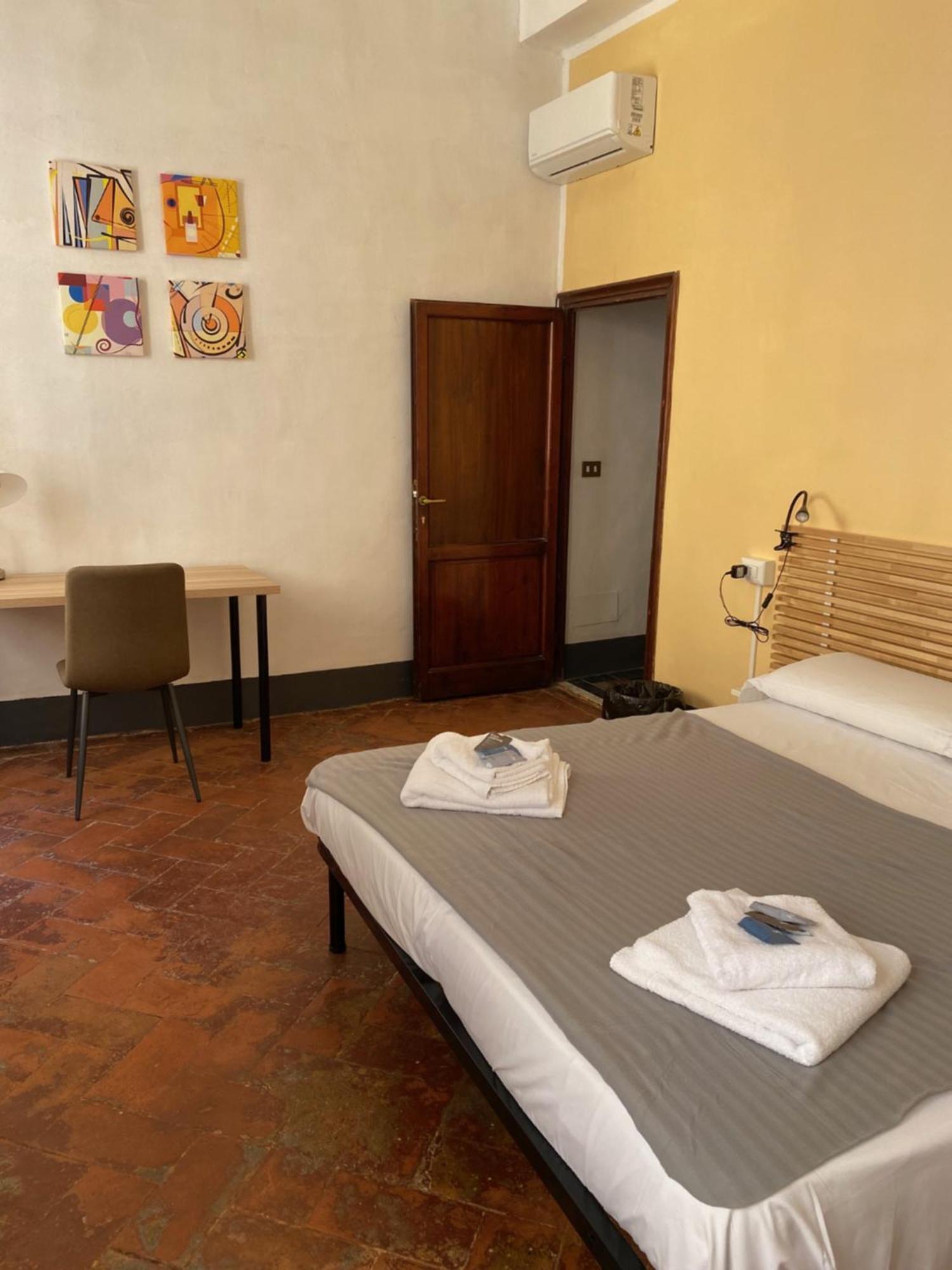 Da I' Gini Guesthouse Firenze Bagian luar foto